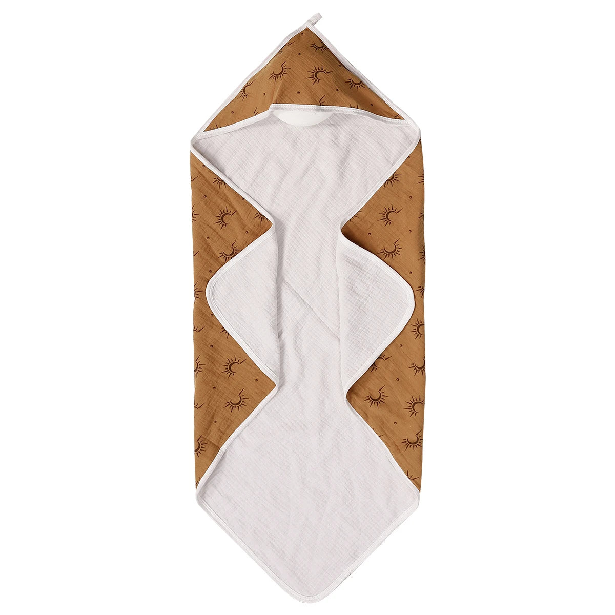 Bébé enveloppé dans cape de bain coton naturel