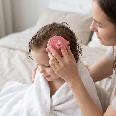 Brosse cheveux bebe
